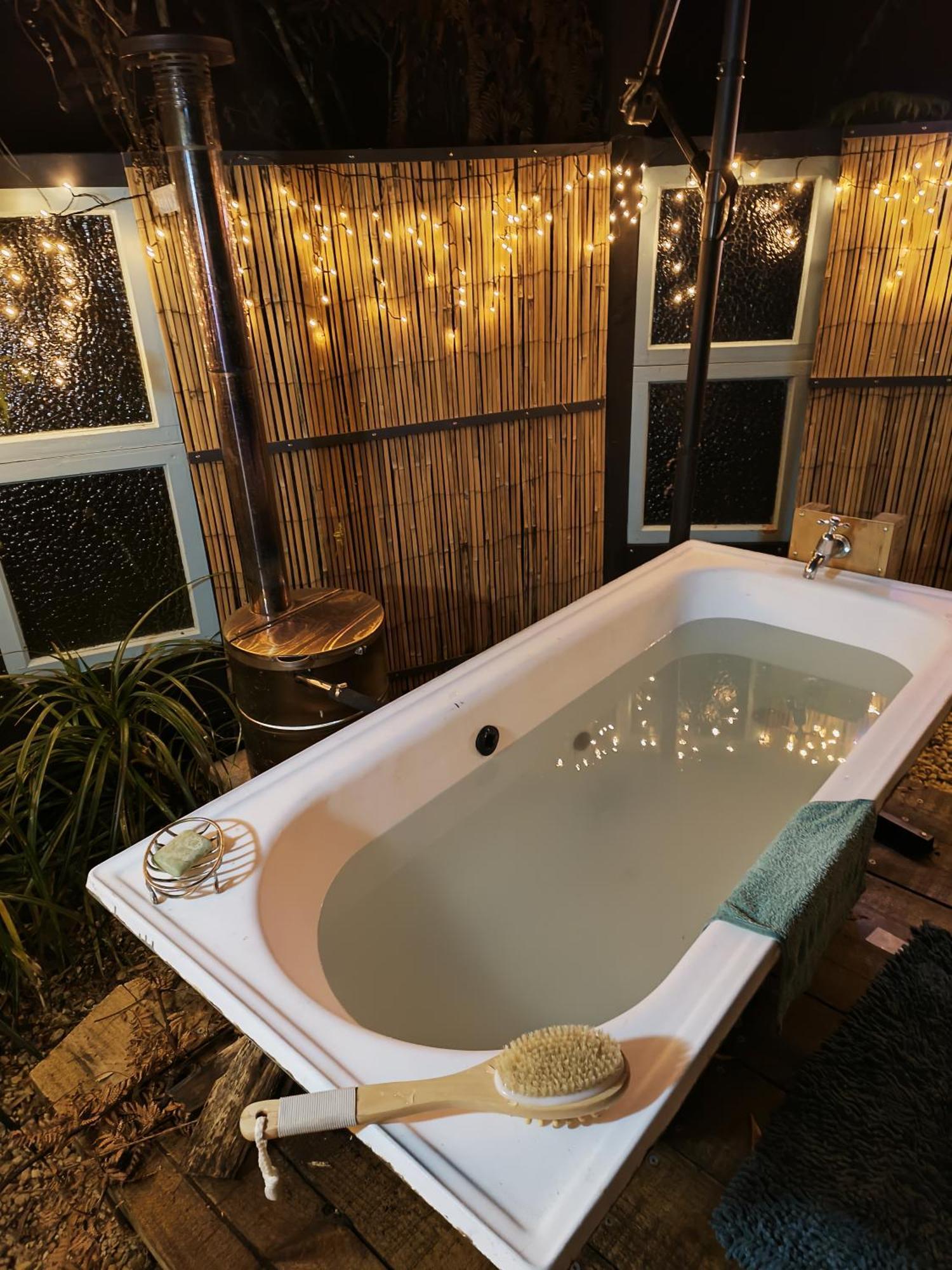 Gumboot Paradise Eco Stay Barrytown Екстер'єр фото