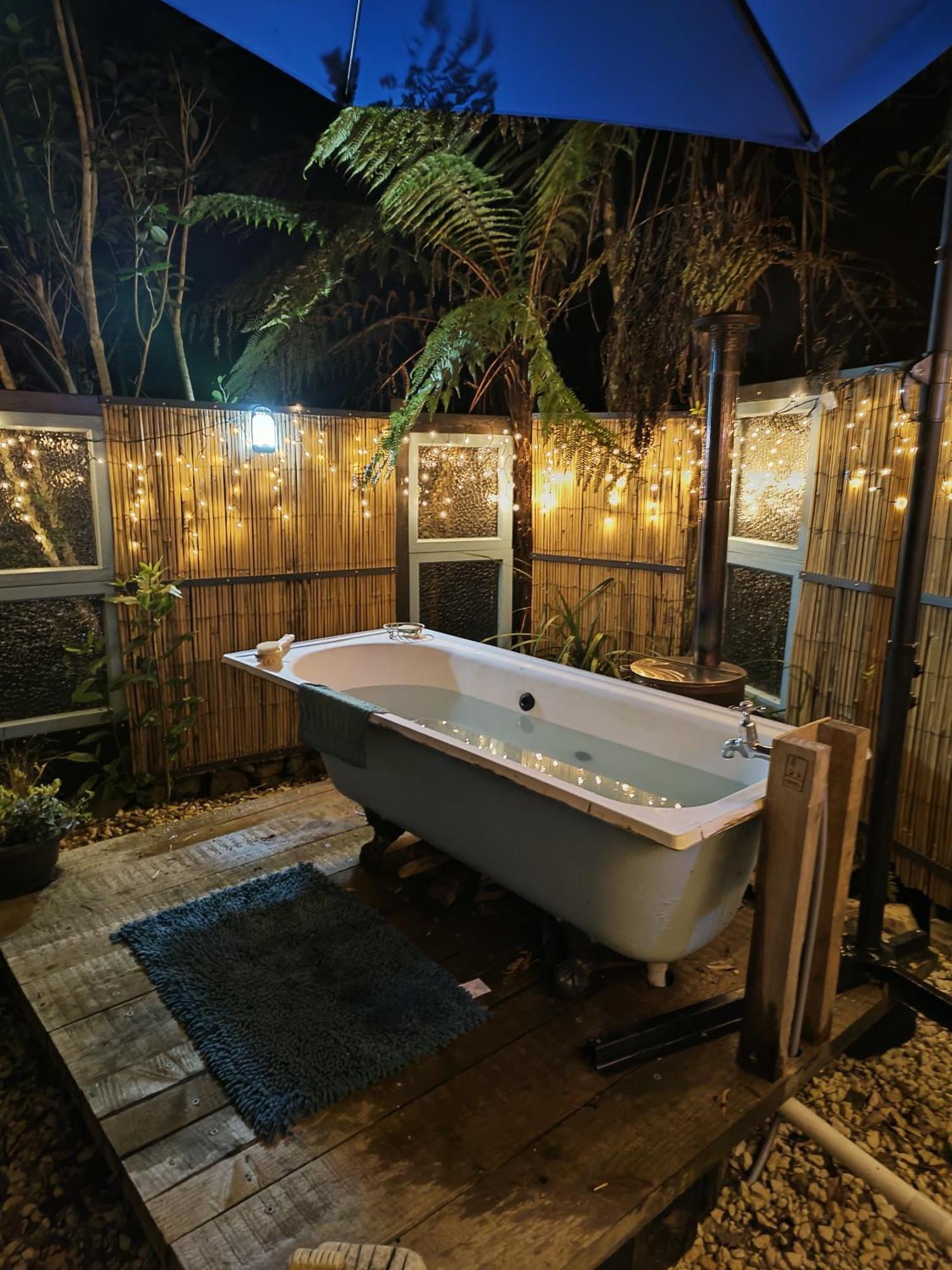 Gumboot Paradise Eco Stay Barrytown Екстер'єр фото